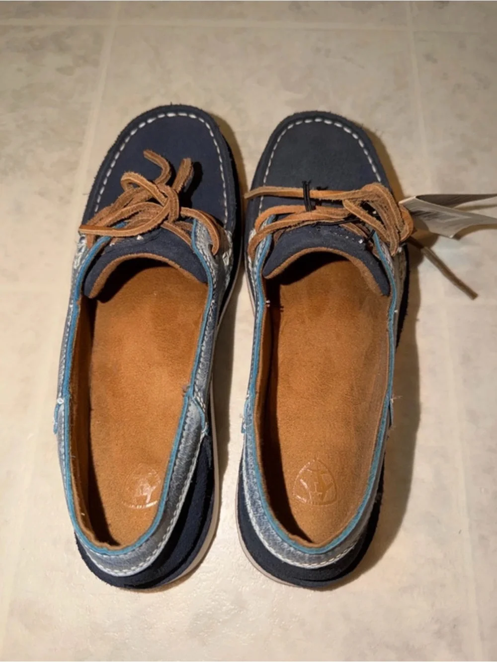 Ariat Women’s Navy and Tan Moccasin Boat Shoes NWT